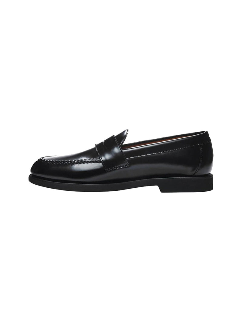 Men's moccasin with a classic line