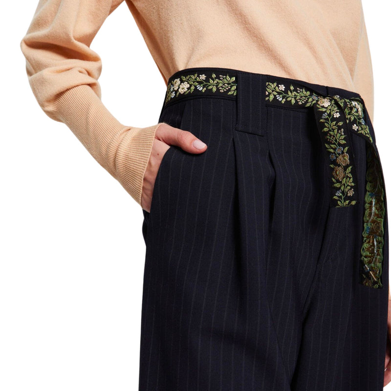 immagine pantalone frontale dettaglio tasca